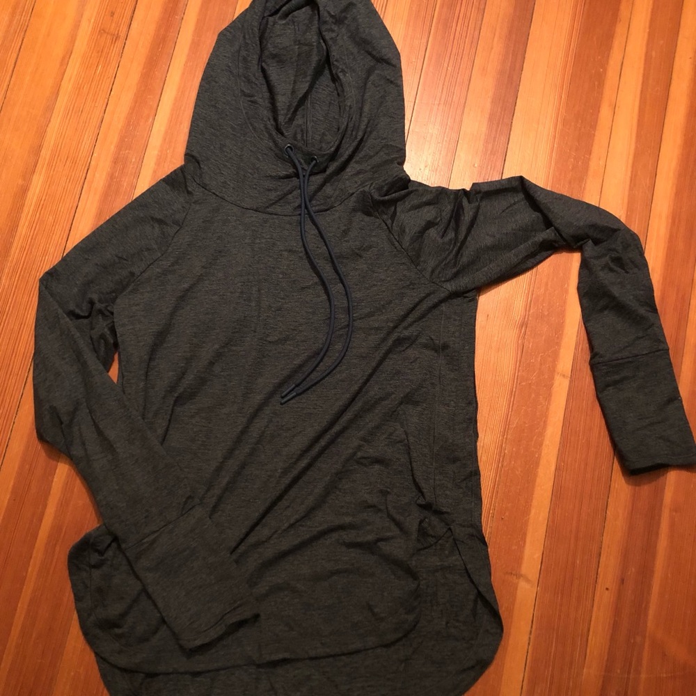 Athlete semi-fitted, sliming hoodie. Worn once. Flattering!